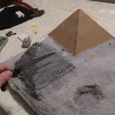 Sculpt the pyramids
