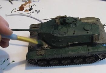 Painting the tank green