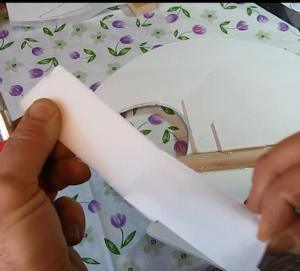 peel a layer of paper off