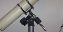 An equatorial mount telescope