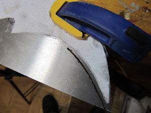 Hacksaw cut