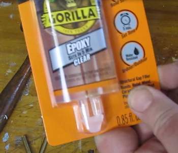 The epoxy glue
