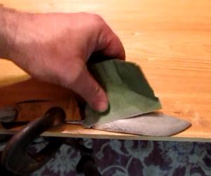 polish the blade
