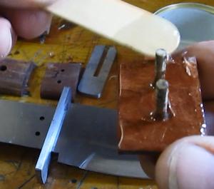 Apply glue to handle pieces