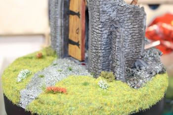 The grass and details
