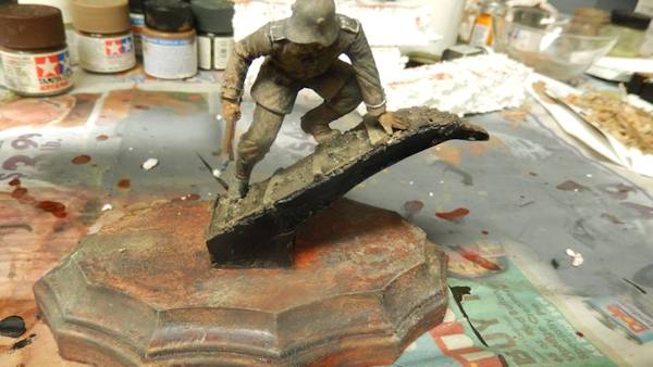 WWI German Soldier diorama