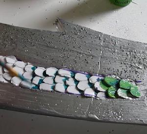 Painting the scales