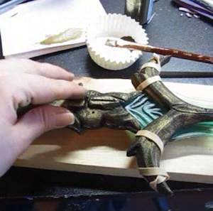 Glue handle