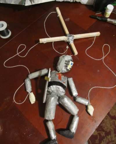 The completed marionette of a knight