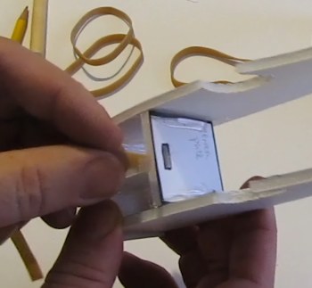 insert rubber band