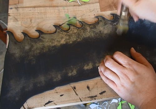 Dry brushing on silver