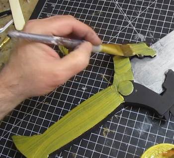 Paint the handle gold