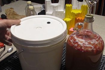 A fermentation pail