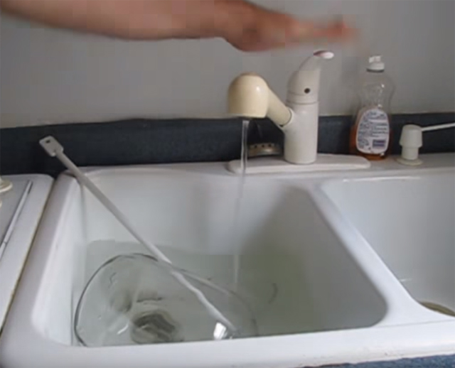 Fill the sink